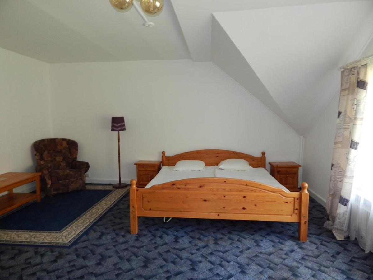 Iecava Motel Brencis מראה חיצוני תמונה