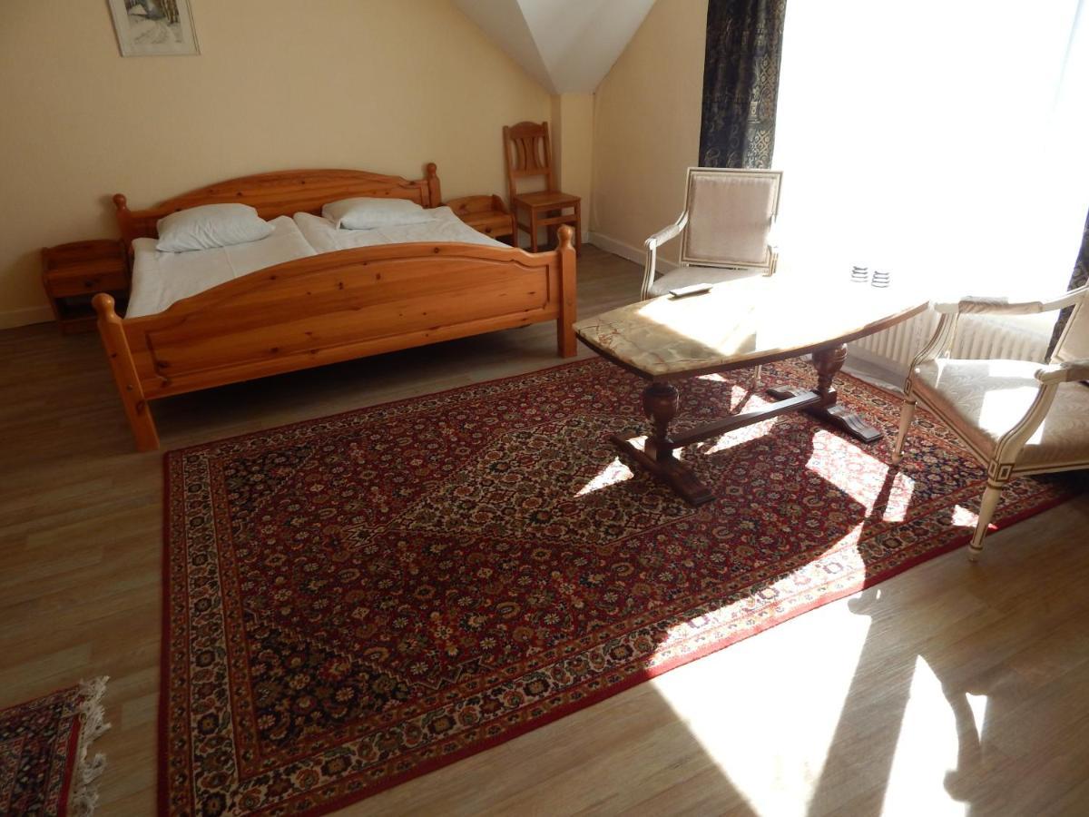 Iecava Motel Brencis מראה חיצוני תמונה
