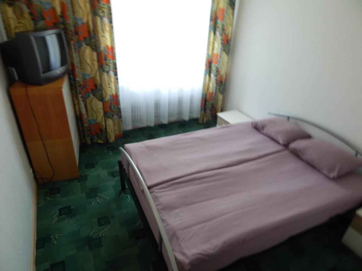 Iecava Motel Brencis מראה חיצוני תמונה