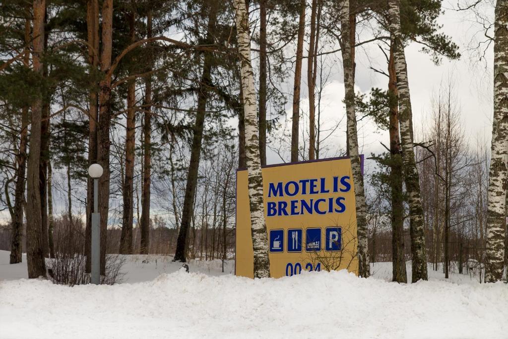 Iecava Motel Brencis מראה חיצוני תמונה