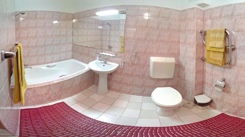 Iecava Motel Brencis חדר תמונה